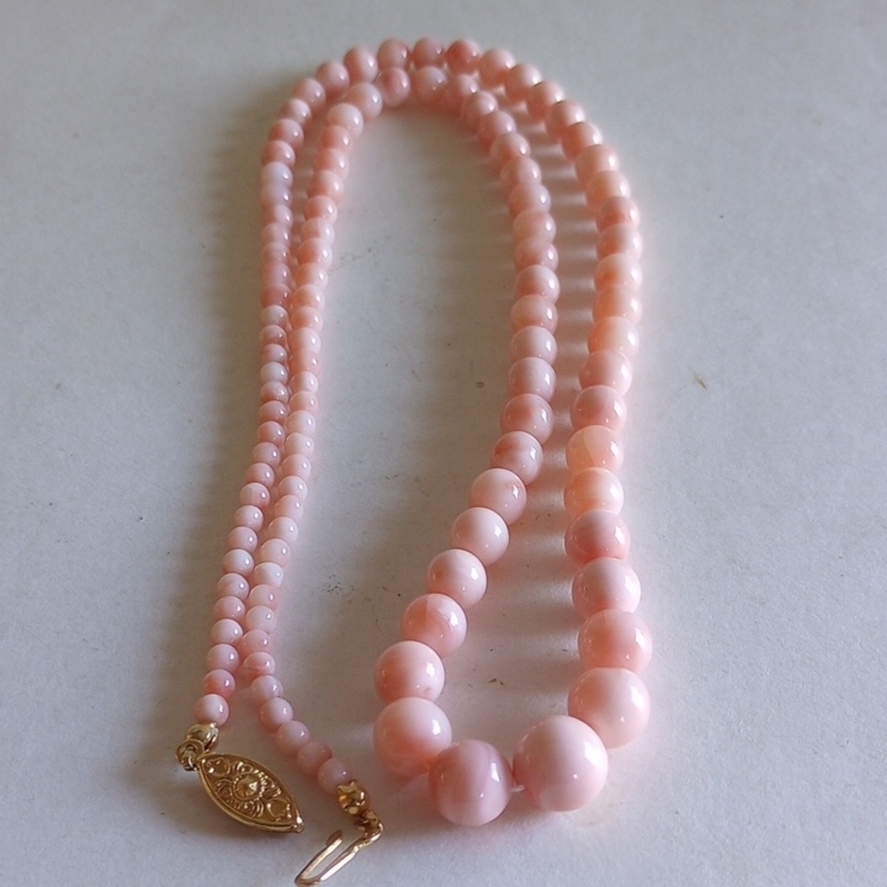 LUCORAL BABY PINK ANGEL SKIN CORAL  NECKLACE 24" LONG  SIGNED - Picture 5 of 7